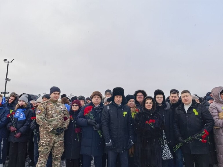 Общественная палата Ленинградской области приняла участие в церемонии возложения цветов в Зайцево