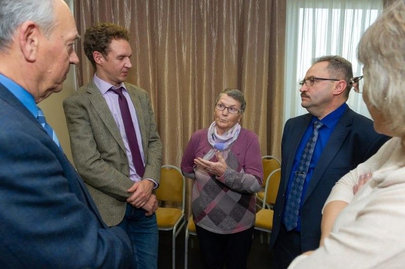 Привлекать неравнодушных и использовать опыт предыдущих поколений