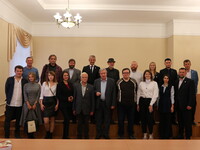 На климатические изменения мы можем ответить знанием