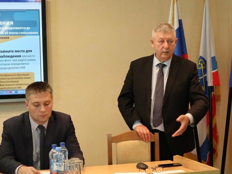 Общественные наблюдатели и члены избиркомов решают общую задачу – чтобы выборы прошли законно и честно