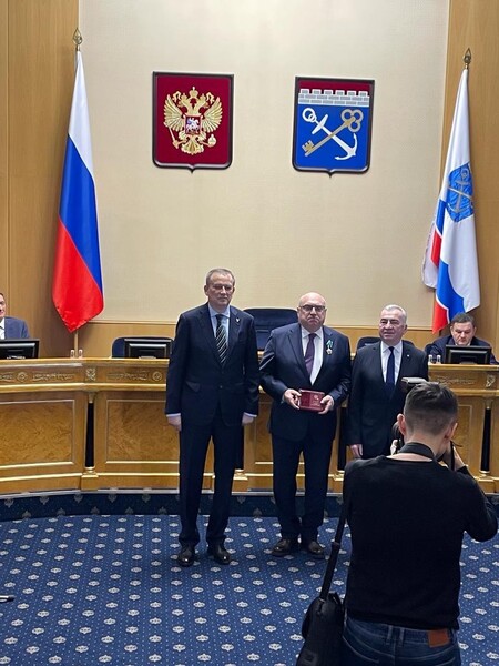 Орденом Дружбы награжден заместитель председателя Общественной палаты Ленобласти Журавлев Владимир Павлович.