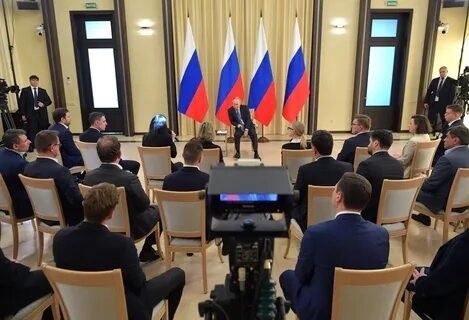 Члены Общественной палаты Ленобласти приняли участие во встрече Президента РФ Владимира Путина с бизнес-сообществом