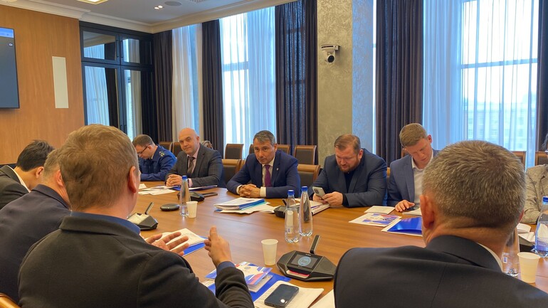 Общественная палата отчиталась перед депутатами о проделанной работе