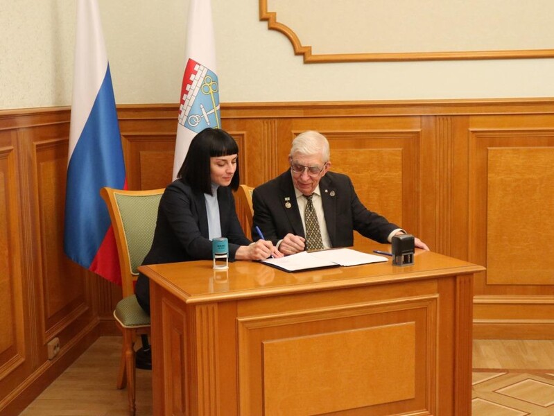 Общественная палата Ленобласти подписала соглашение о сотрудничестве с НКО на выборах