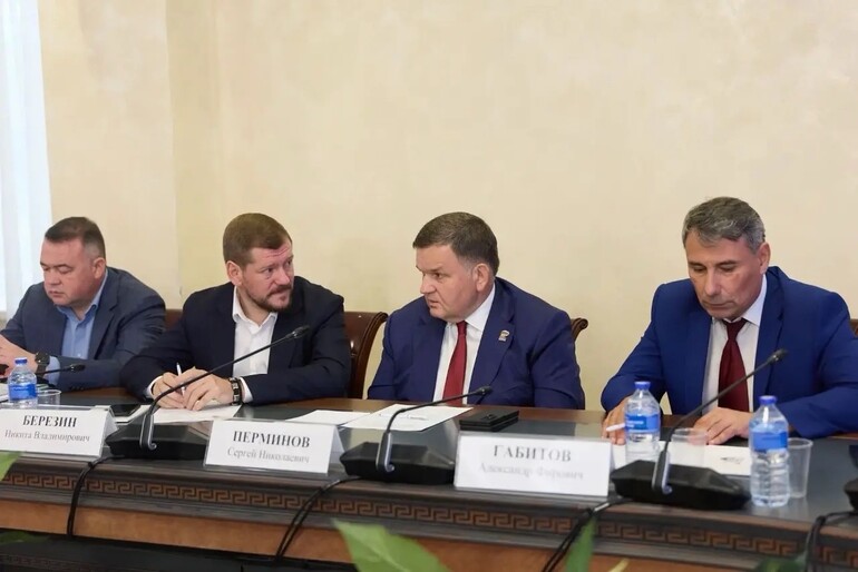 ОПРФ заключила соглашения с политическими партиями