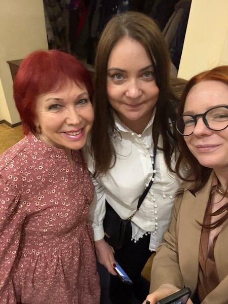 "Женские истории" - творческая встреча Ирины Дрозденко