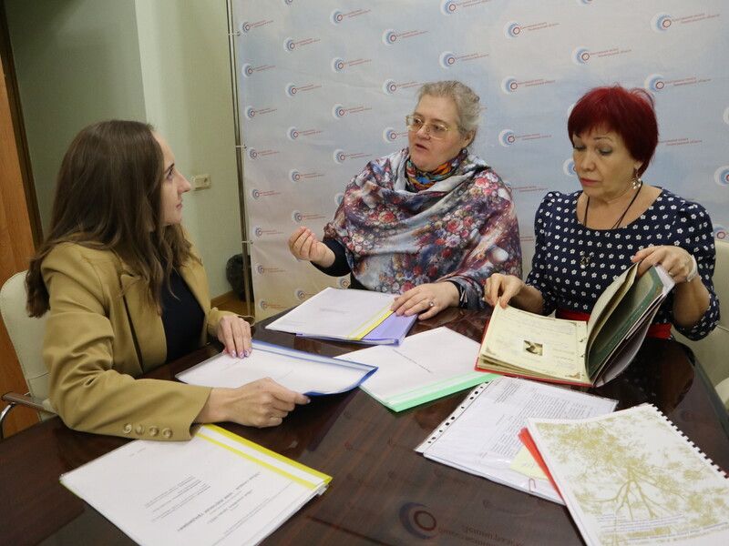 В Общественной палате Ленобласти подвели итоги конкурса «Мое семейное древо»