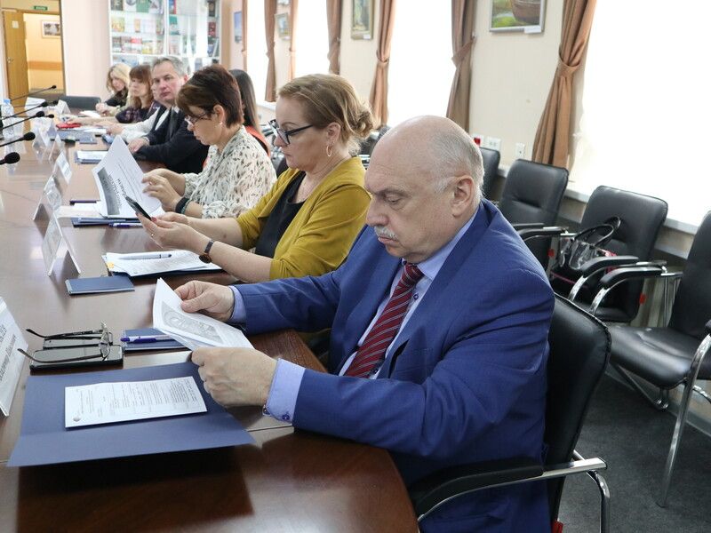 В Ленобласти обсудили методику создания школы здоровых детей