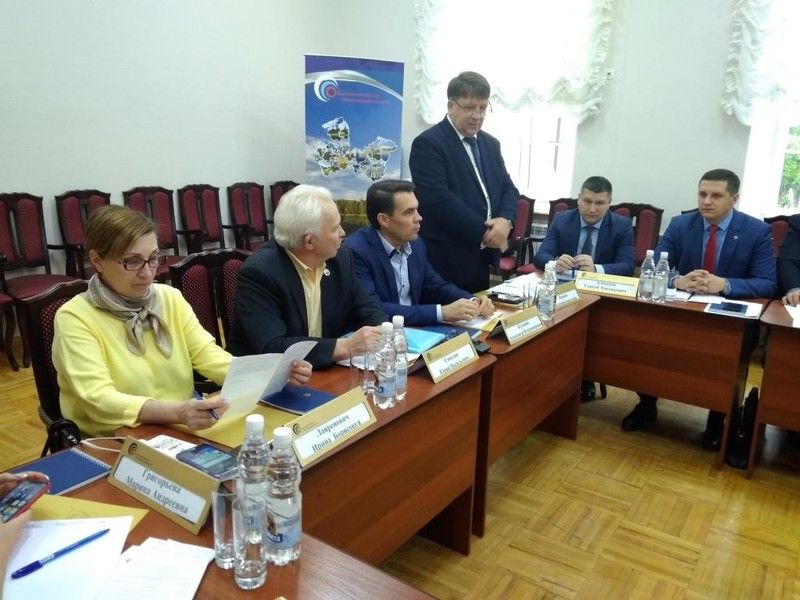 Чтоб дорожка лежала скатертью, финансирование должно быть по нормативам
