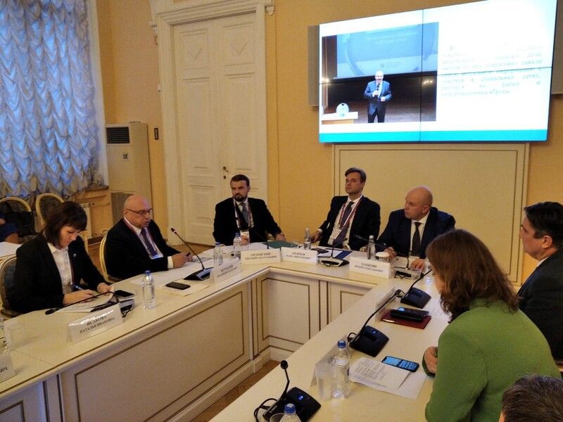 Заместитель председателя Общественной палаты области В.П. Журавлёв выступил на научно-практической конференции к тридцатилетию избирательной системы Российской Федерации