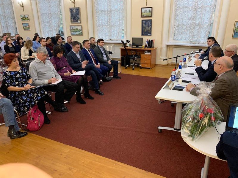 Общественная палата Ленобласти одобрила создание зеленого пояса вокруг Санкт-Петербурга
