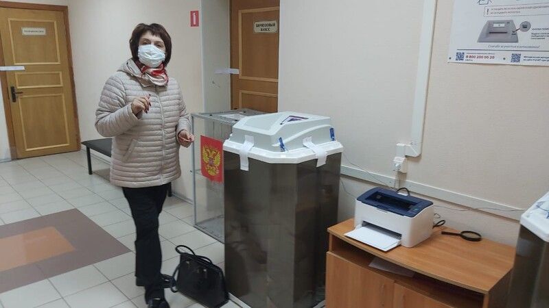 Мобильные бригады Общественной палаты продолжили работу в третий день голосования