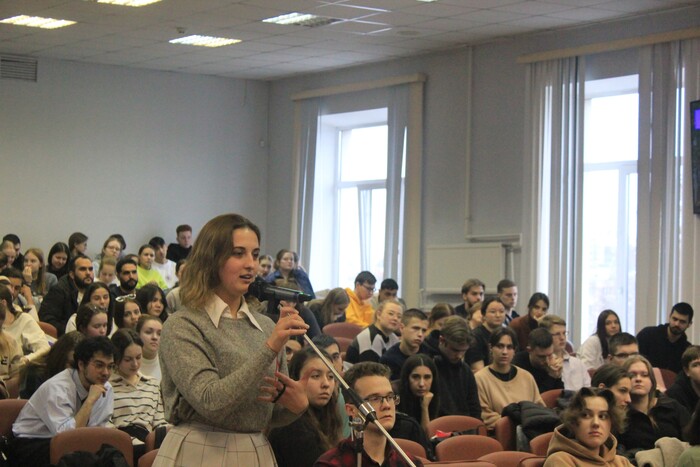 Общественная палата провела встречу «Вера и правда» в Педиатрическом университете