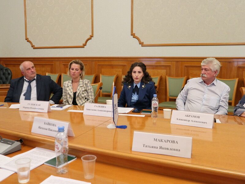 Каково место управляющих компаний в проведении капитального ремонта МКД в Ленинградской области?