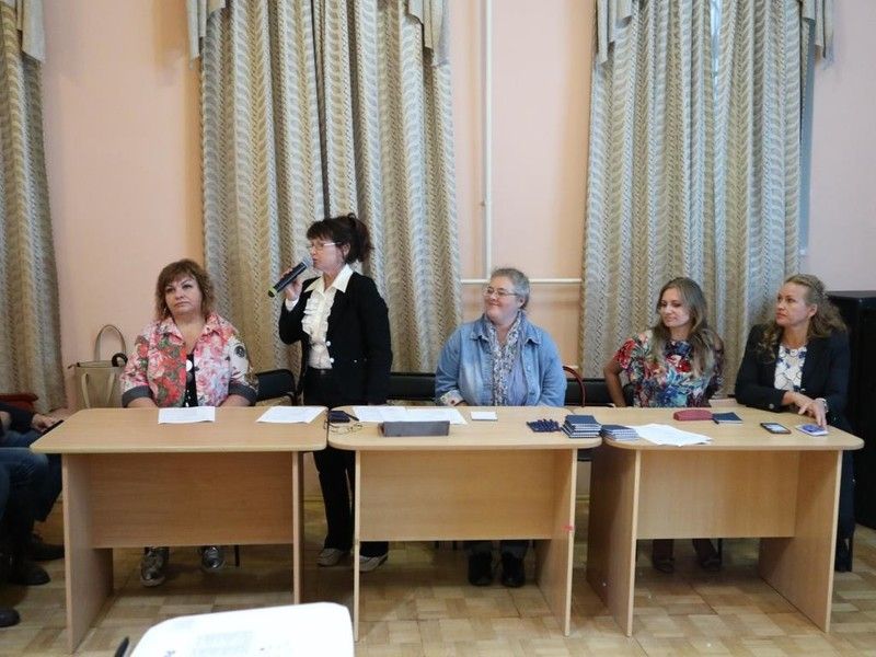Современная инфраструктура и обаяние 19 века: студенты-архитекторы представили общественникам и ладожанам проект восстановления Новой Ладоги
