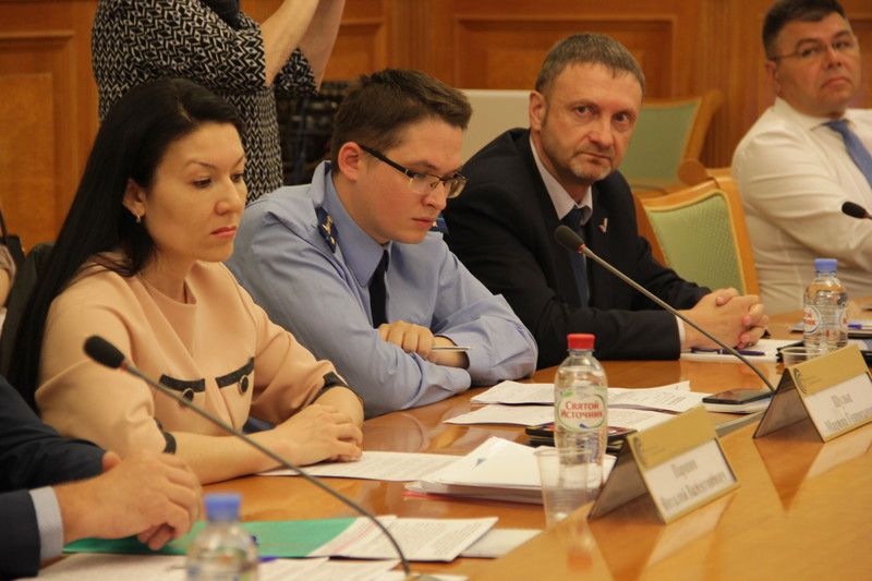 Рабочую поездку в Ленобласть Игорь Шпектор посвятил вопросам тепло- и газоснабжения и обращению с ТБО