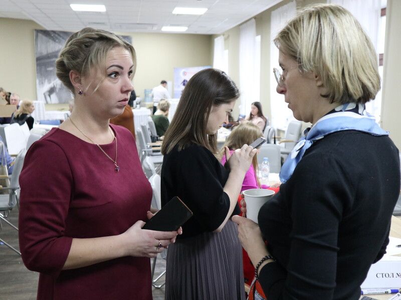 Стратегическая сессия "Ленинградская область во Всероссийском рейтинге "Регион-НКО" (10.02.2023 г.)