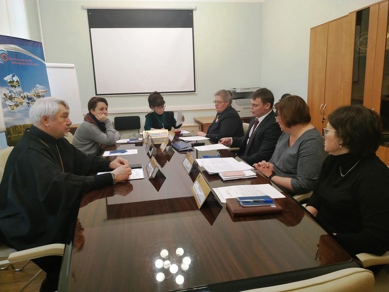 Общественная палата оставляет на контроле ситуацию с восстановлением мемориальных комплексов «Памяти расстрелянного детства» и «Свирская победа»