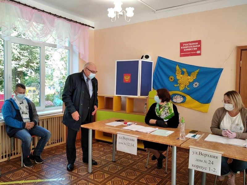 Представители СПЧ и Общественной палаты Ленобласти проинспектировали проведение голосования в регионе