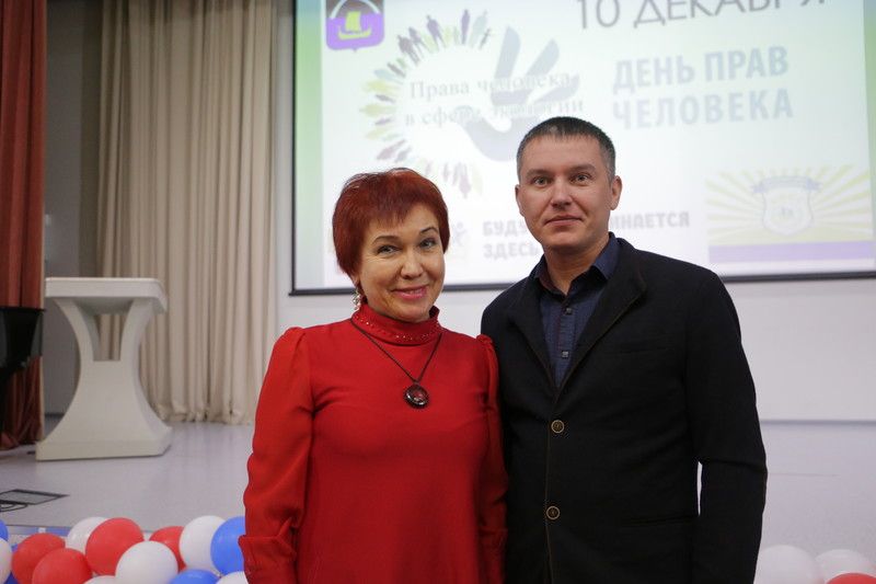 Известный эколог провел беседу со школьниками Муринского Центра образования №2