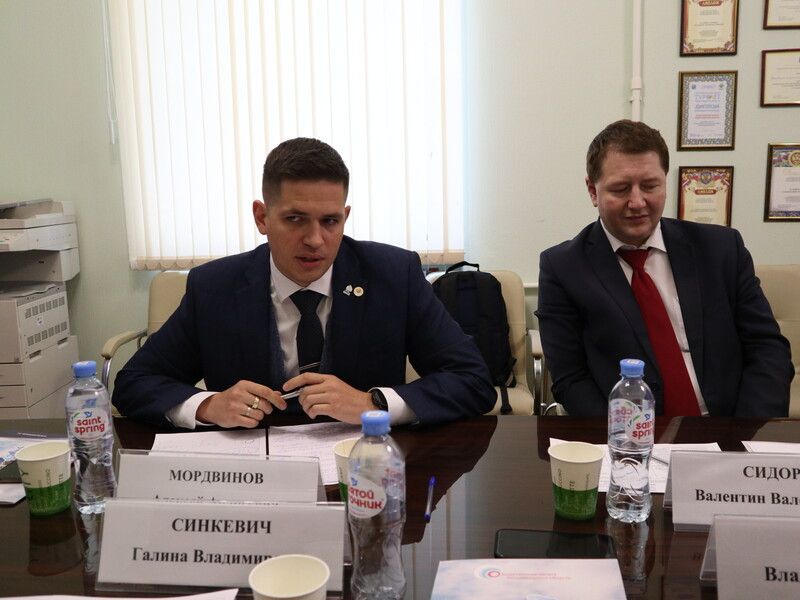 Комиссии Общественной палаты формируют план работы