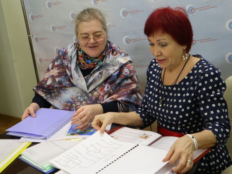 В Общественной палате Ленобласти подвели итоги конкурса «Мое семейное древо»