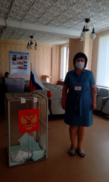 В первый день голосования на участки вышло 2300 общественных наблюдателей