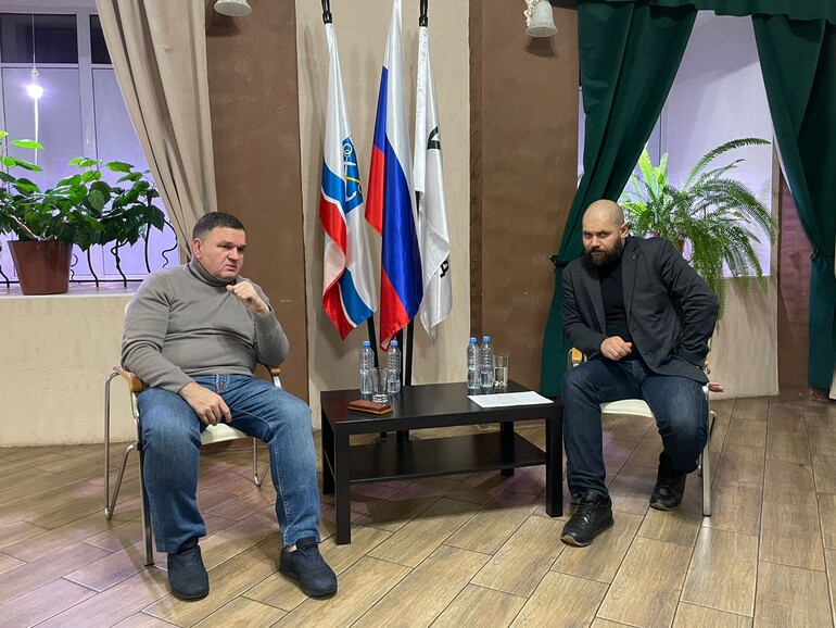 Дмитрий Пуляевский принял участие во встрече молодежных активистов с сенатором Сергеем Перминовым