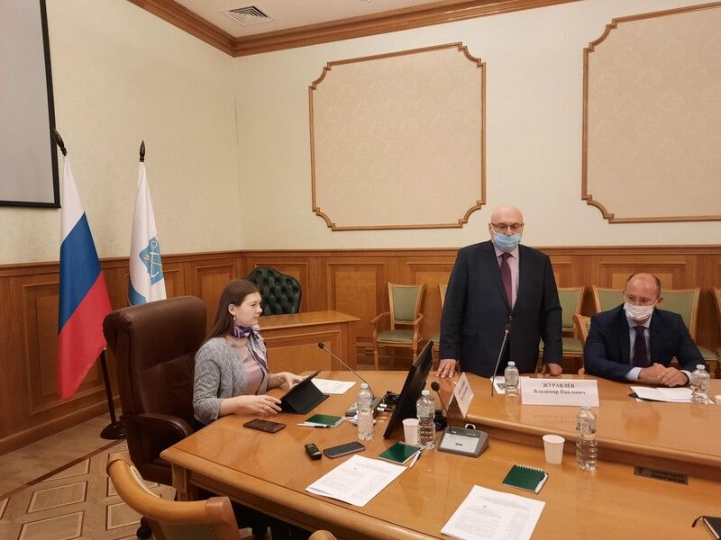 В Ленинградской области обсудили поправки в законы об увековечивании памяти погибших защитников Отечества