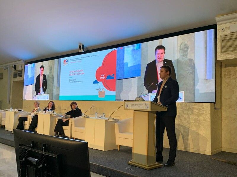 Кирилл Куляев: в 2023 году необходимо решить вопрос создания запаса лекарств для детей с орфанными заболеваниями