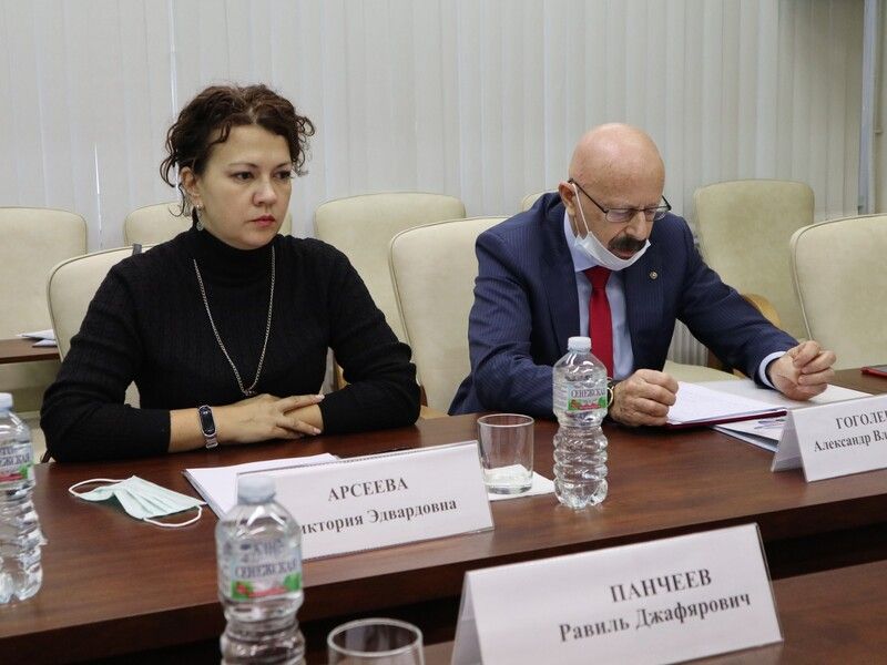 Ленинградские общественники назвали продвижение русского языка за рубежом важнейшим механизмом нашей народной дипломатии