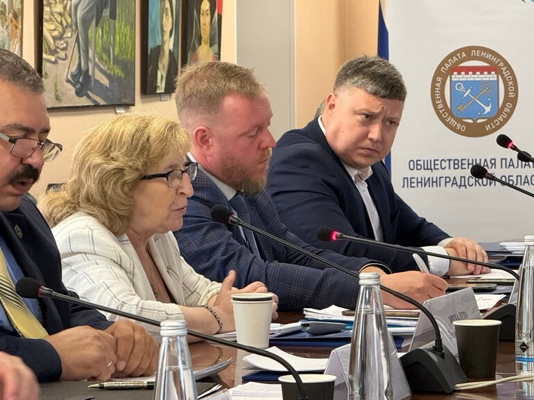 В Общественной палате Ленинградской области подвели итоги работы по традиционным ценностям