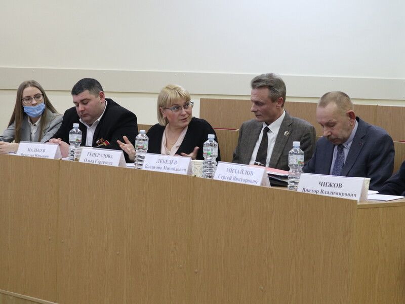 В Общественной палате Ленобласти считают, что региону нужен закон о кадетском образовании