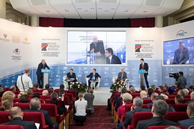 Константин Беремеш принял участие в работе общероссийского форума «Организация и безопасность дорожного движения»