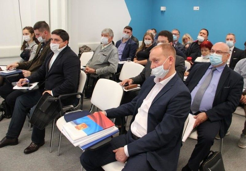 Общественная палата Ленобласти провела семинар по вопросам работы общественных палат различного уровня и их взаимодействия