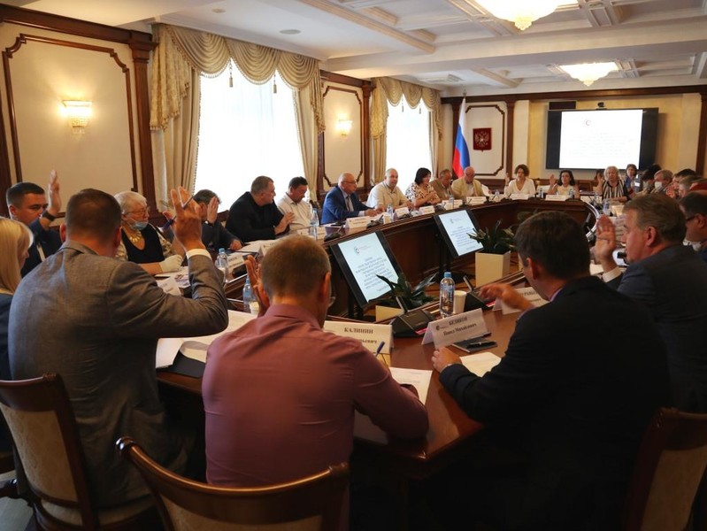 Новый состав Общественной палаты Ленобласти сформирован