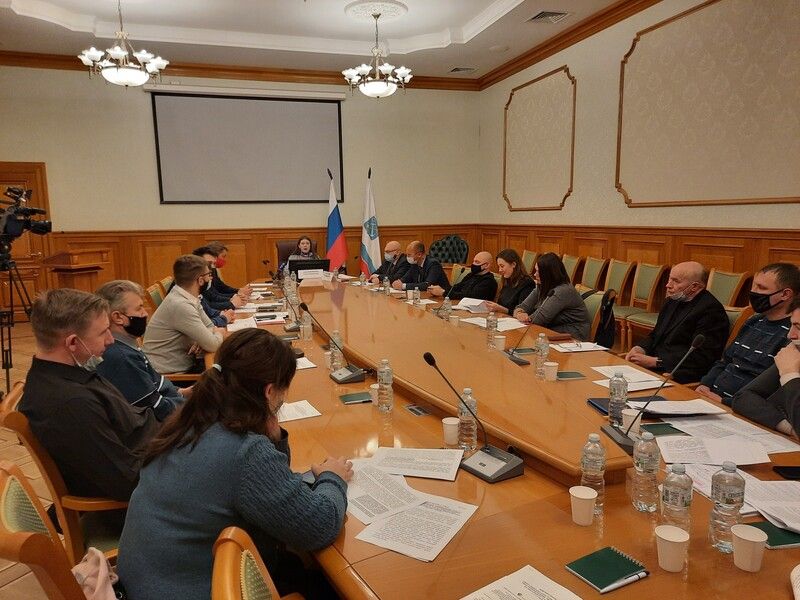 В Ленинградской области обсудили поправки в законы об увековечивании памяти погибших защитников Отечества