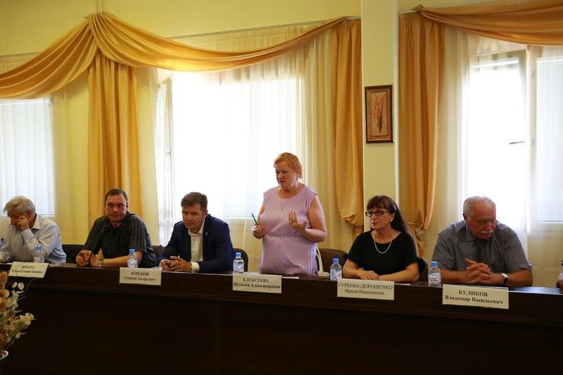 Областные общественники обозначили проблемы участковых уполномоченных на примере Всеволожского района