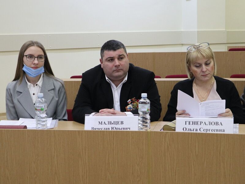 В Общественной палате Ленобласти считают, что региону нужен закон о кадетском образовании