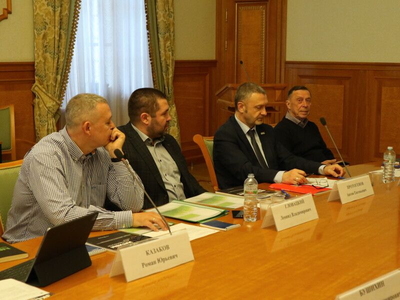 В Общественной палате Ленобласти подняли вопрос переработки строительных отходов