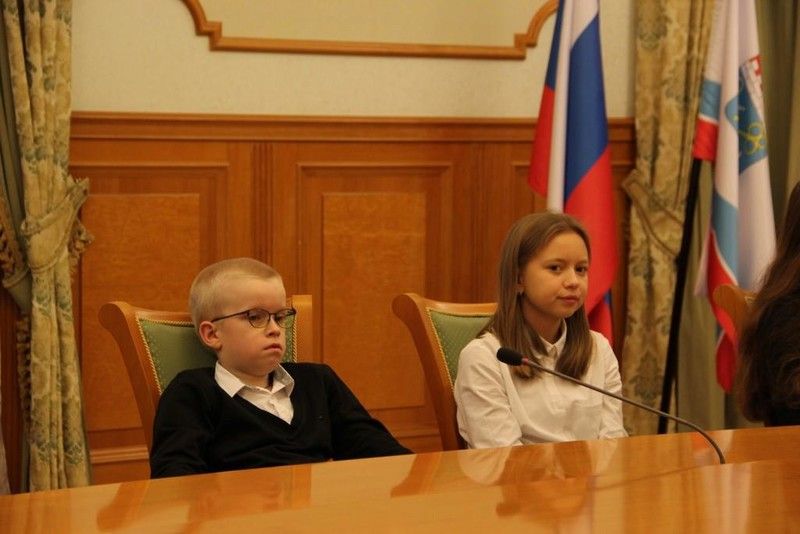 Награждение победителей конкурса для школьников "Мое семейное древо" (23.11.2018)