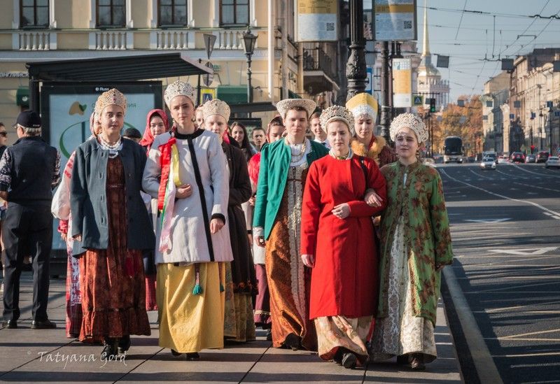 Новости НКО Ленинградской области: Жемчужный венец на Покровские смотрины
