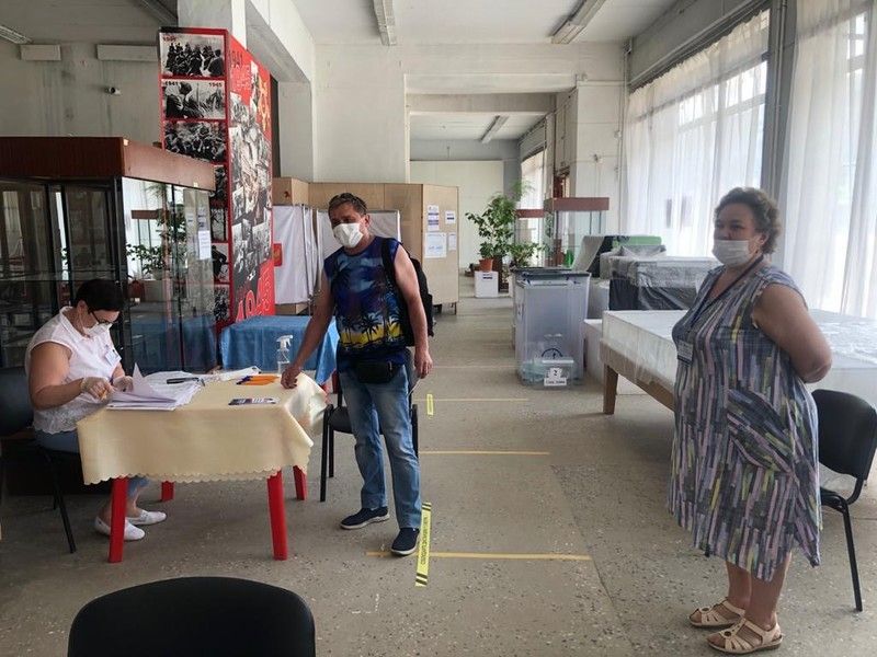 В Ленинградской области продолжается голосование по изменениям в Конституцию