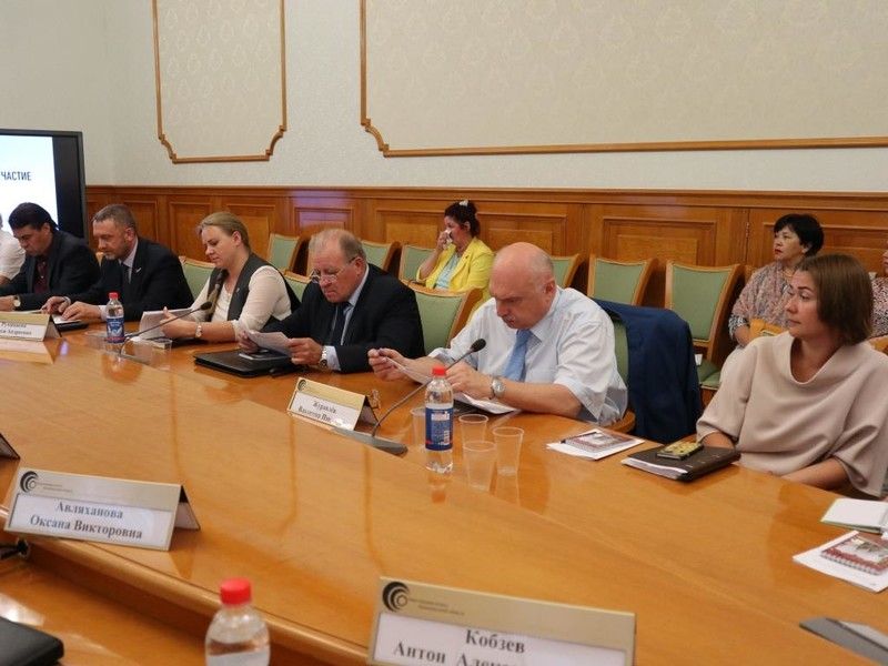 Центр компетенций по развитию городской среды: каким ему быть в Ленинградской области?