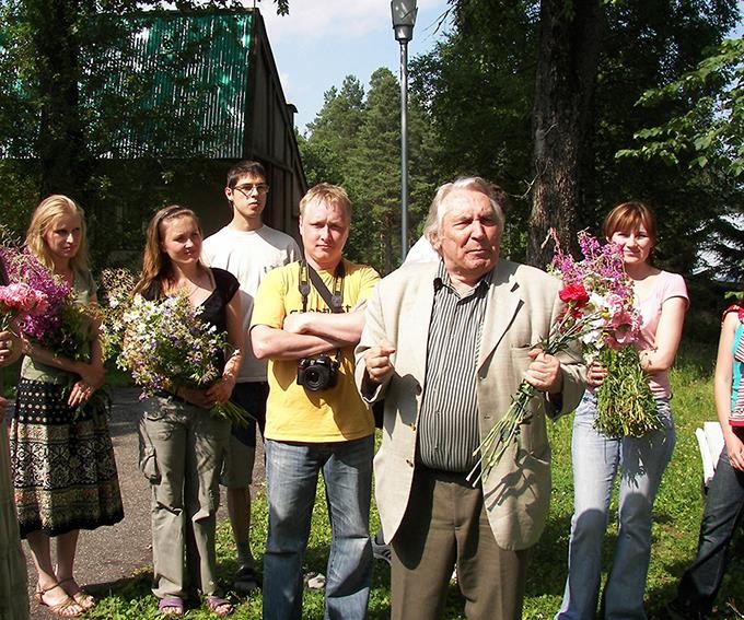 5 мая исполняется 90 лет художнику Валентину Михайловичу Сидорову