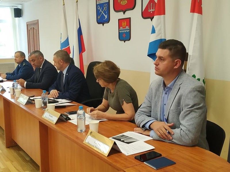 Общественная палата Ленобласти обсудила вопрос обеспечения жильем ветеранов Великой Отечественной войны