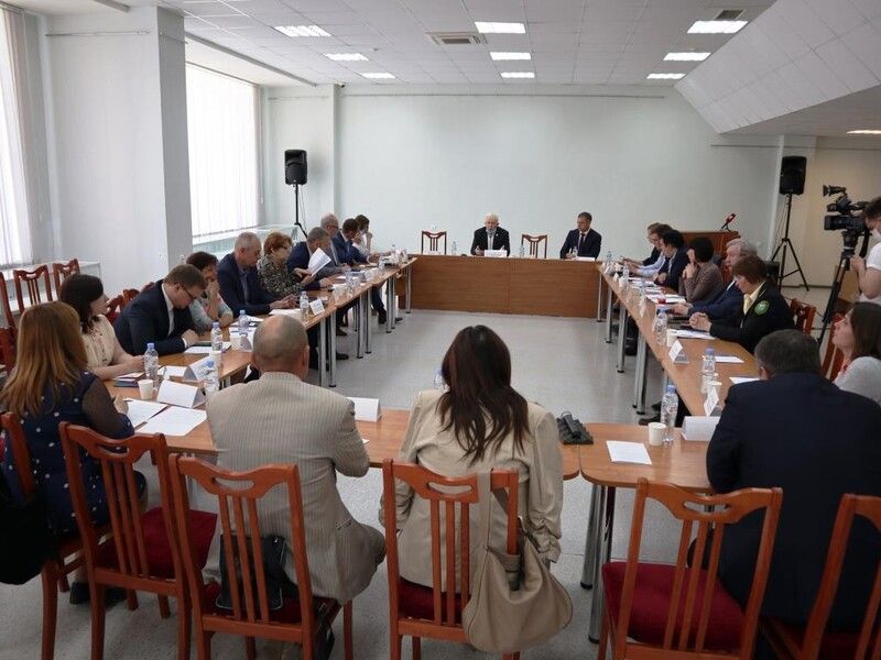 Реализацию «мусорной реформы» на территории Ленинградской области обсудили общественники и органы власти