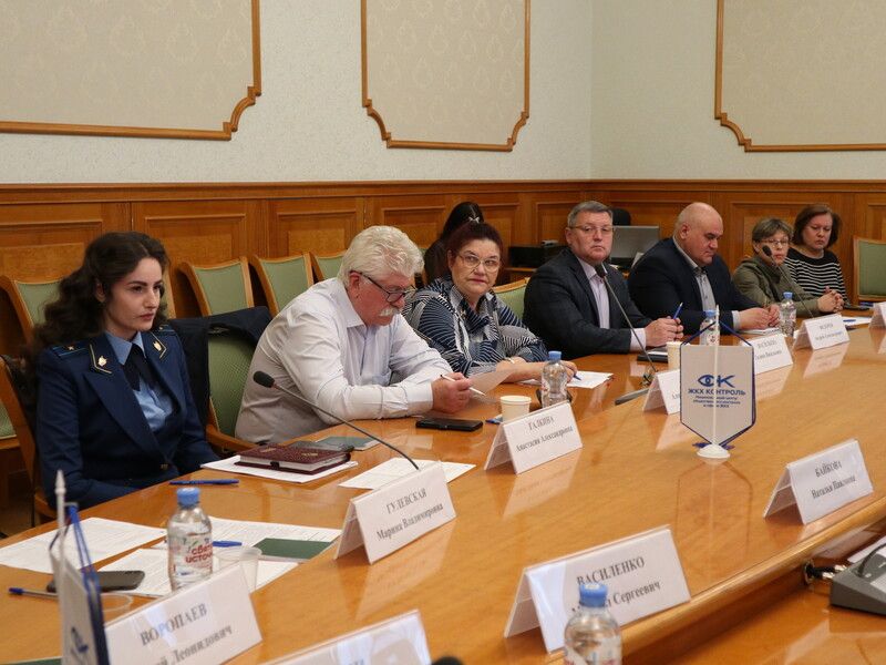 Каково место управляющих компаний в проведении капитального ремонта МКД в Ленинградской области?