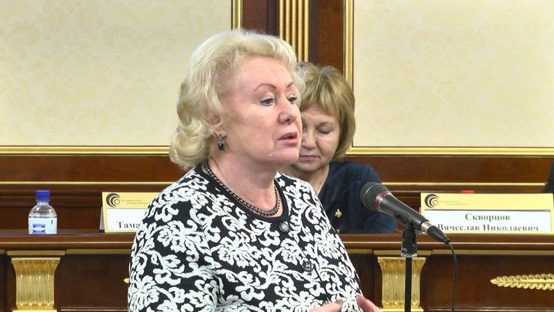 К 25-летию Законодательного собрания Ленинградской области