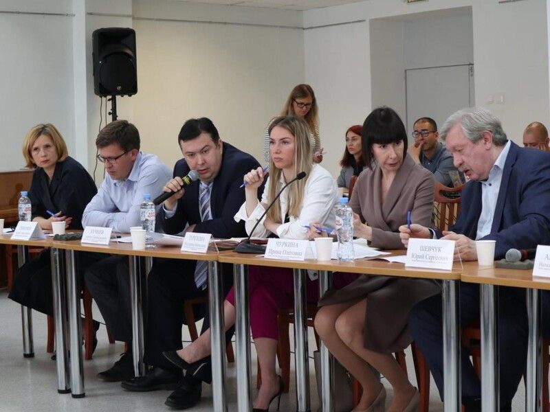 Реализацию «мусорной реформы» на территории Ленинградской области обсудили общественники и органы власти